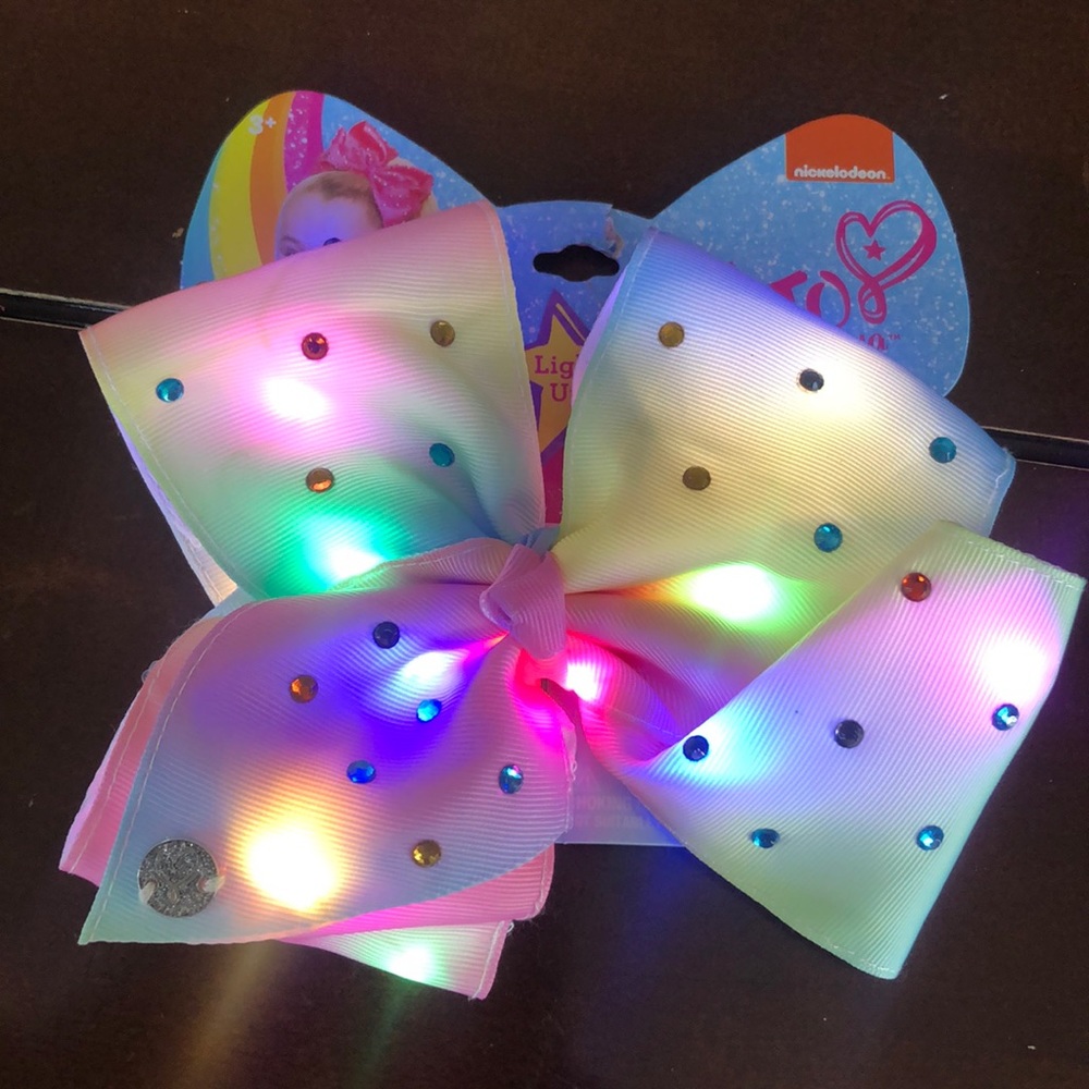 Jojo Siwa Bow